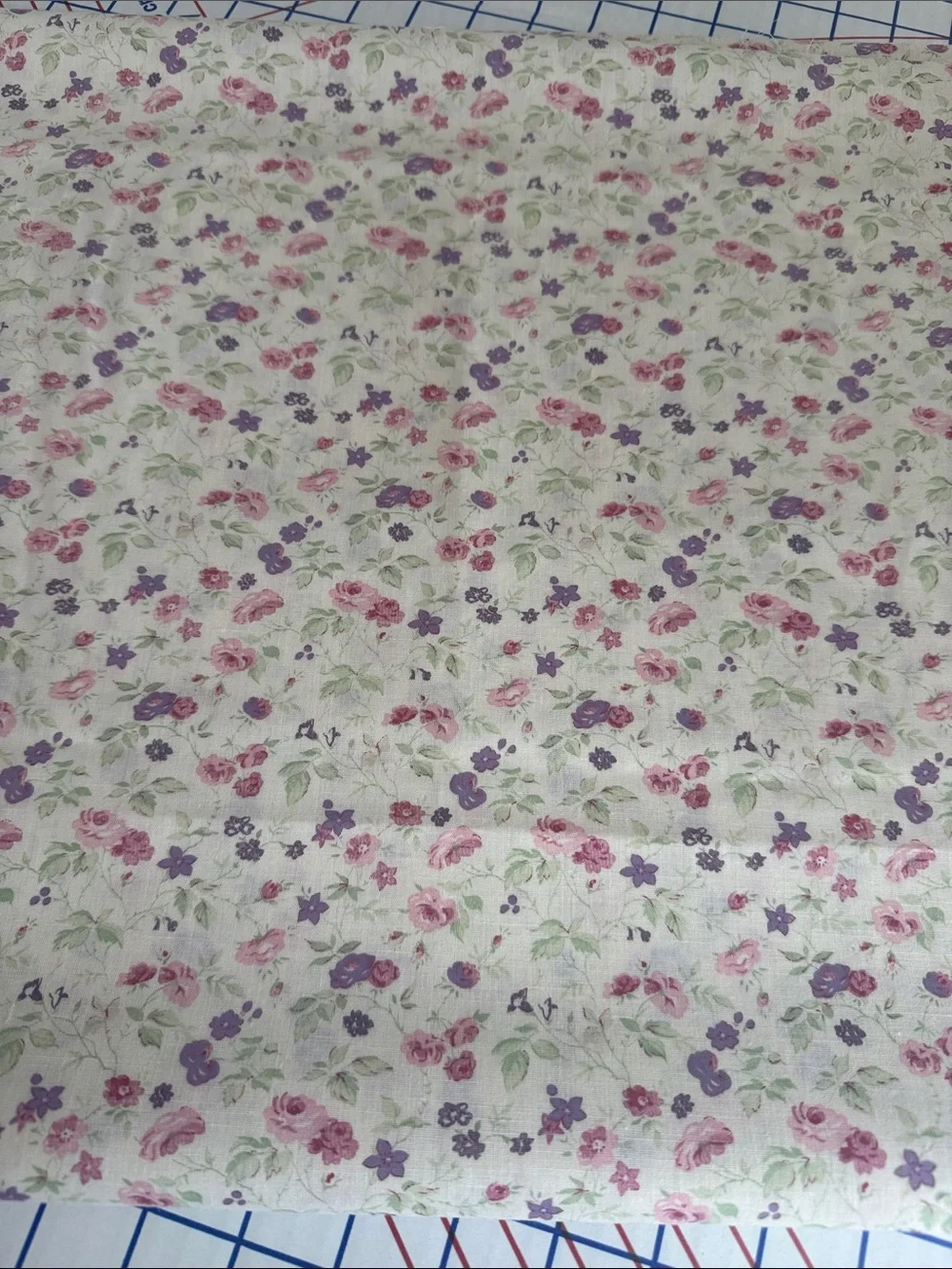 Vintage 90s Floral Fabric 1 3/4+ Yds x 44 Pink Purple Roses Lightweight